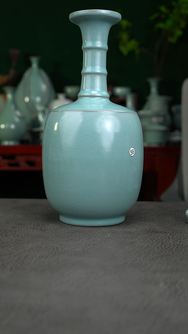 天蓝釉59号竹节瓶  有瑕27简包-二