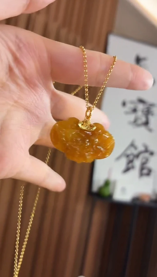 吊坠(不含链)18K金镶嵌翡翠吊坠