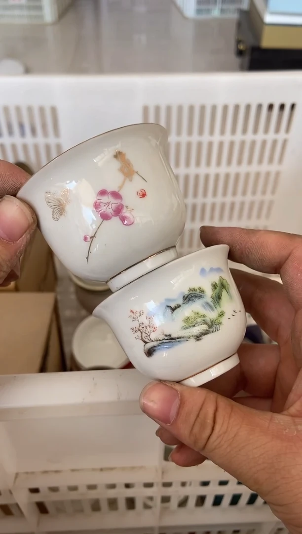 杯无运费险有瑕疵的摄影的产品有使用过的痕迹有点脏介意勿拍