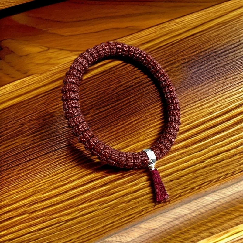 藏切老树王「手持」