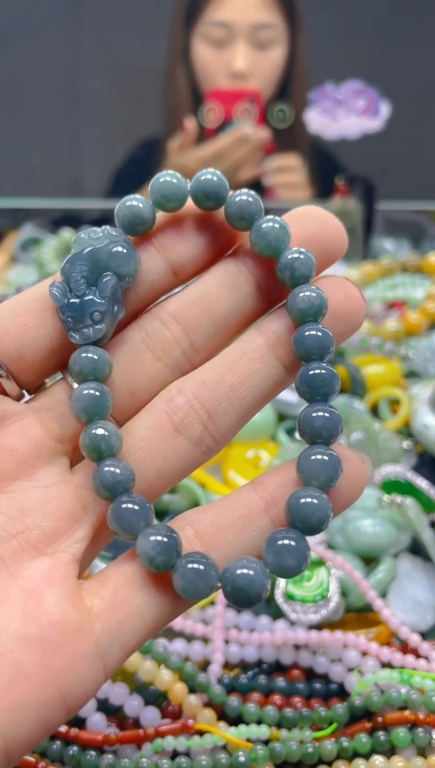颈饰未镶嵌翡翠8MM/K/翡翠A货，一件也是批发价