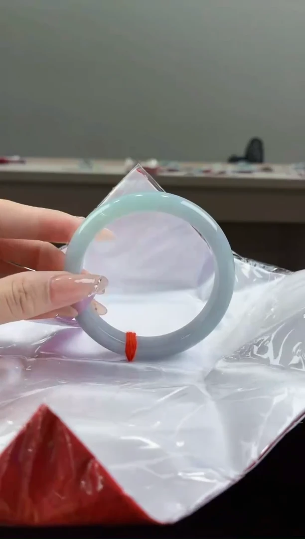 未镶嵌手镯翡翠5