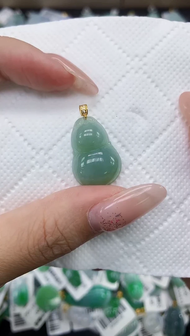 颈饰未镶嵌翡翠1111111111