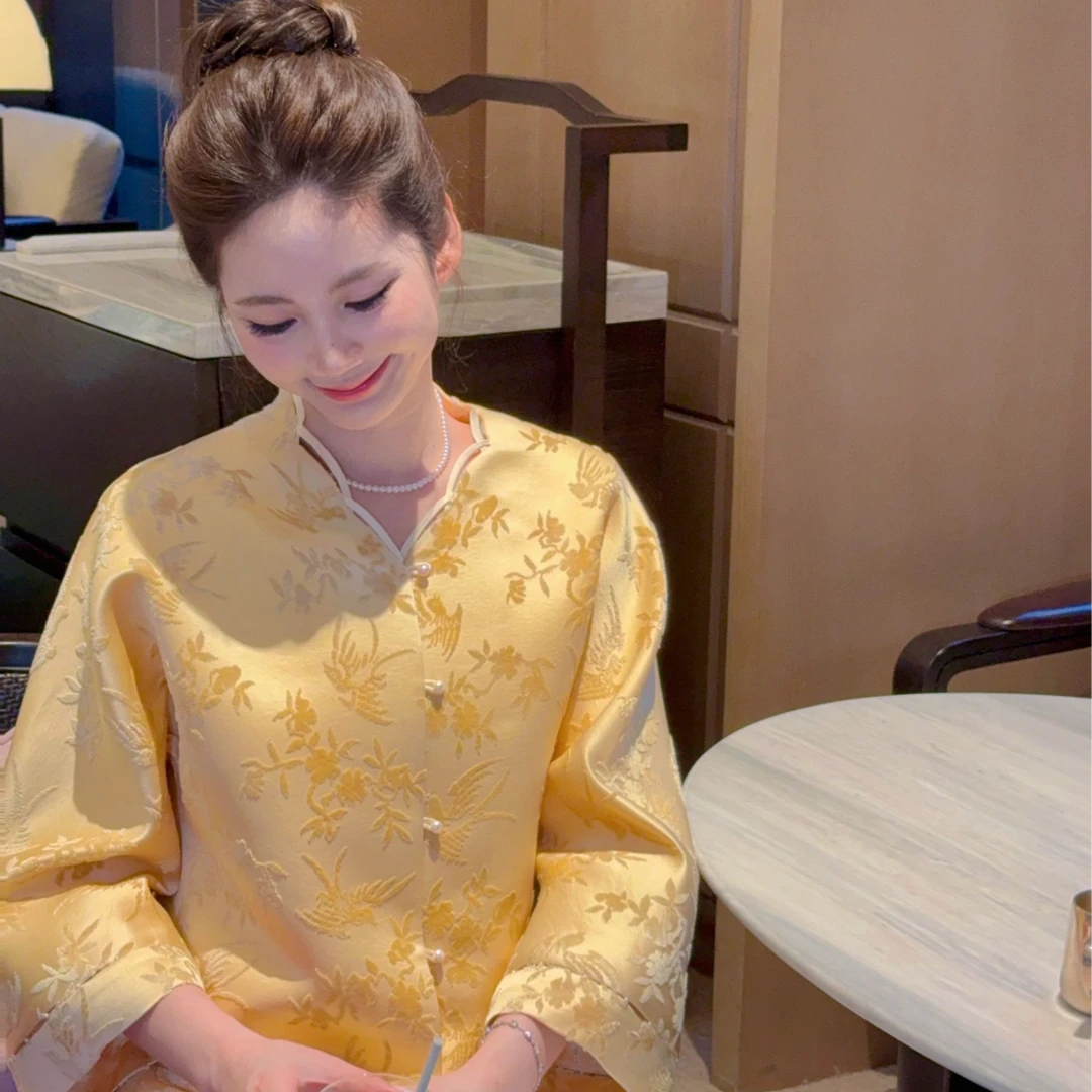 墨染之道 “大女主的中式战袍”浅香槟色杏林春燕纹漳缎外套FX0585