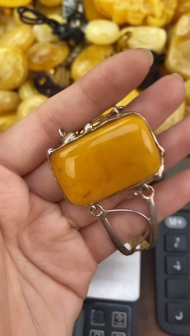 裸石琥珀未镶嵌天然蜜蜡琥珀