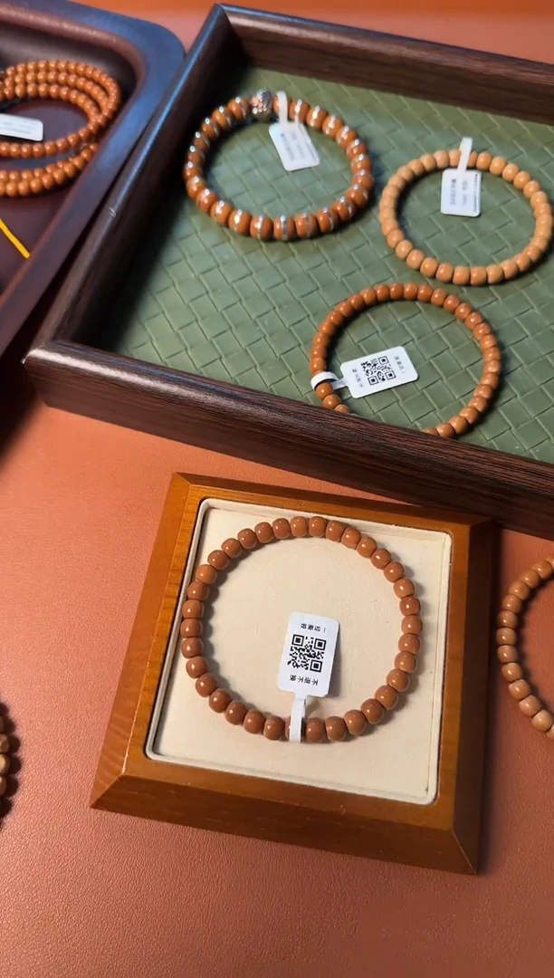 手串橄榄核【168】6.7mm老挝核尖老型单圈