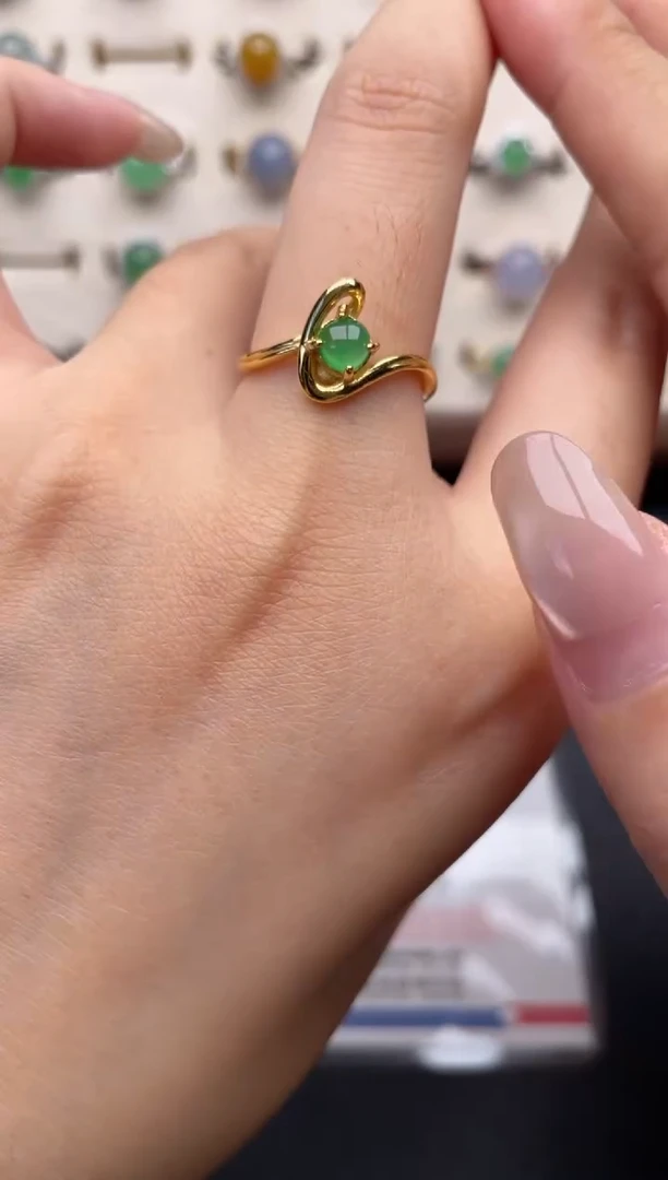 银S925镶嵌戒指翡翠一物一证一礼盒