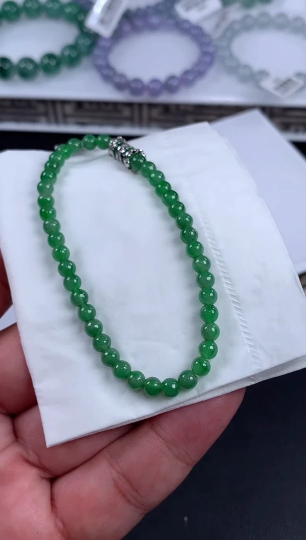 未镶嵌定制翡翠可*翡翠