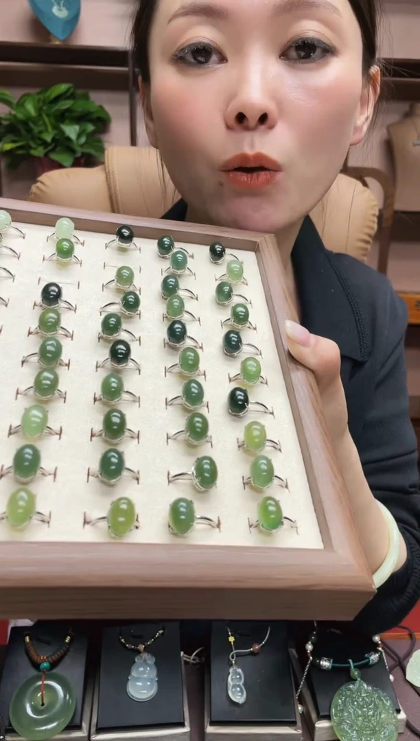 【闪购商品】蛇纹石玉戒指未镶嵌多样性发货 其中发一