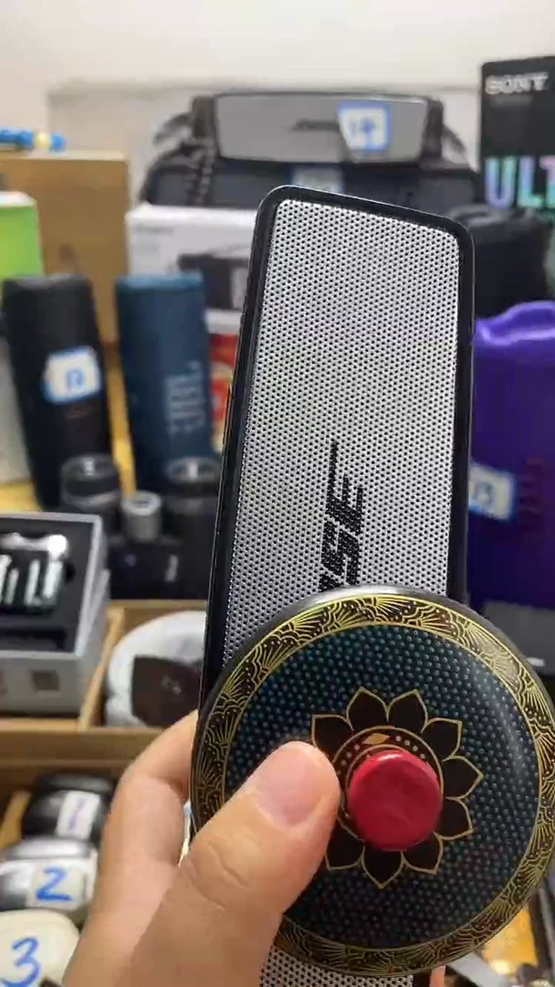 瓷片闪购商品 如图所示