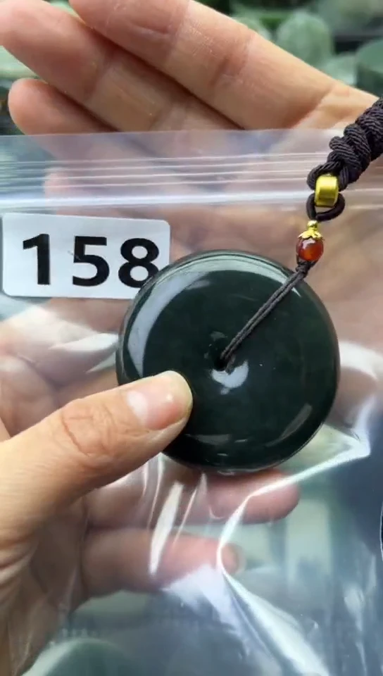 未镶嵌和田玉珠宝半成品扣子