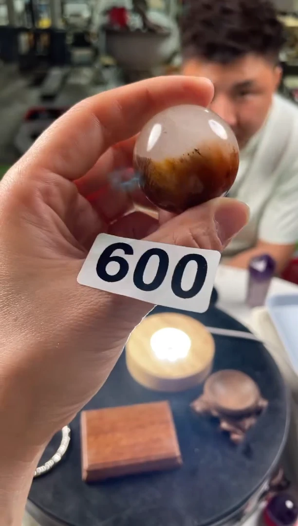 未镶嵌发晶大型摆件（非配饰） 兔毛球600 35M 66克