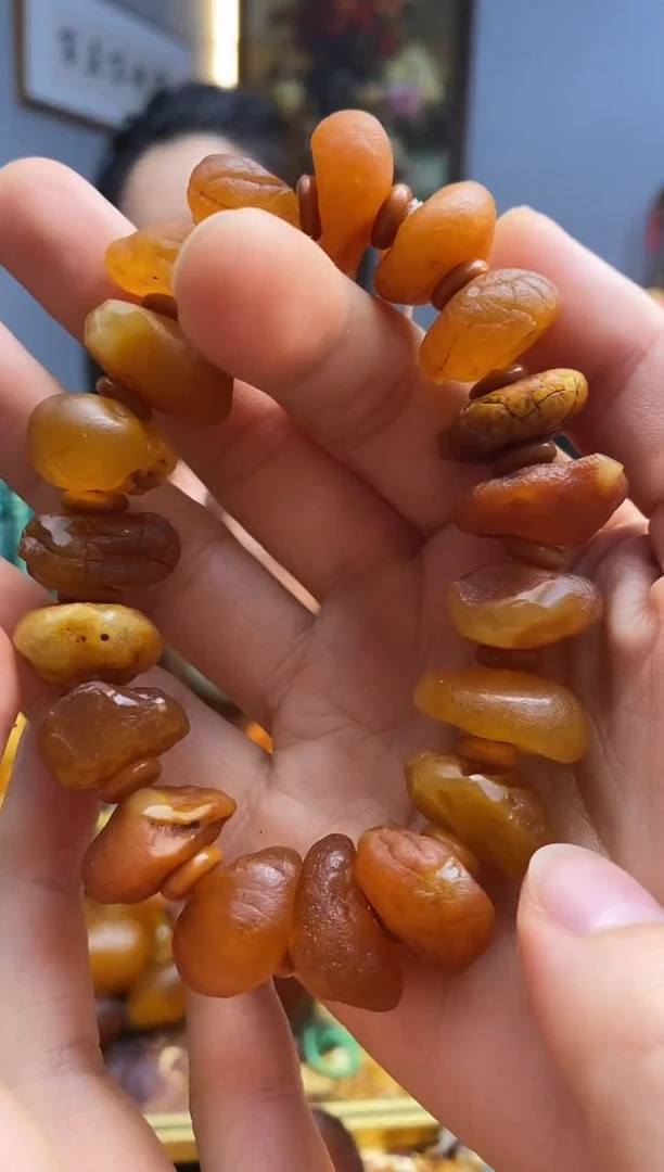 未镶嵌琥珀手串手串