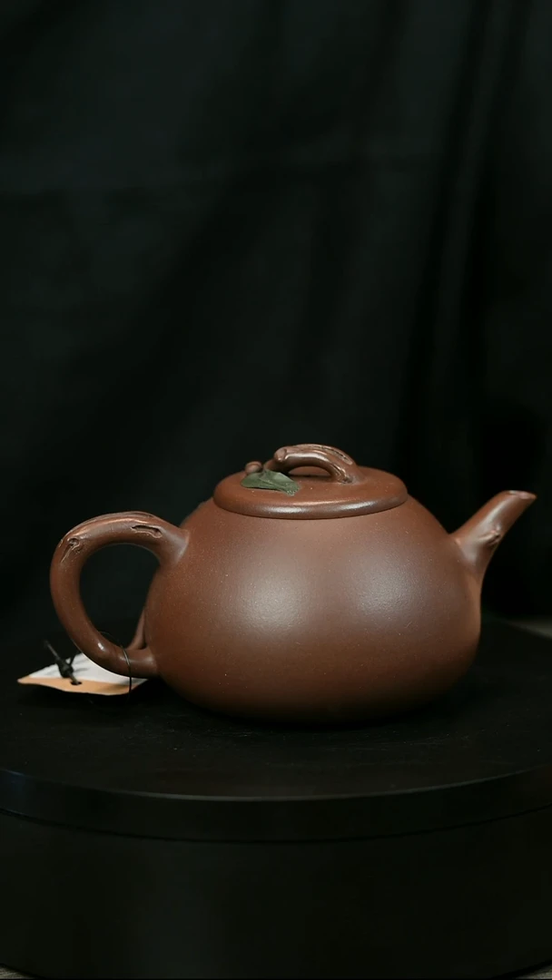 茶壶紫砂传**宝H1975周卓琴彩绘贴叶树圆
