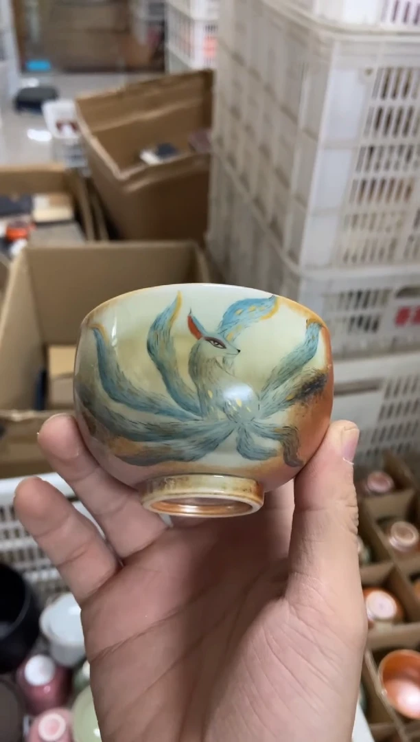 杯无运费险有瑕疵的摄影的产品有使用过的痕迹有点脏介意勿拍