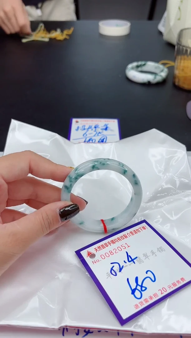 翡翠手镯未镶嵌11111111111