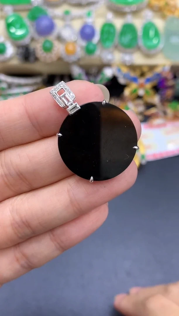 颈饰18K金镶嵌翡翠286-中国好珍宝