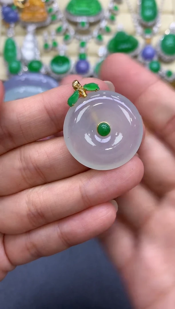 颈饰18K金镶嵌翡翠221-中国好珍宝