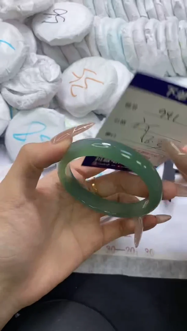 手镯玛瑙/玉髓未镶嵌941