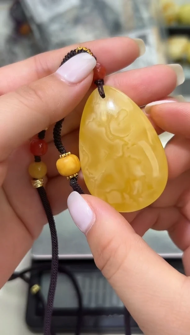 裸石琥珀未镶嵌琥珀蜜蜡吊坠