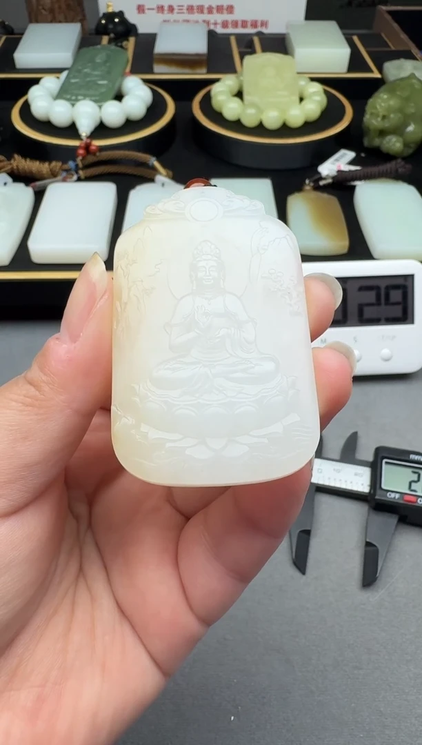 颈饰未镶嵌和田玉4