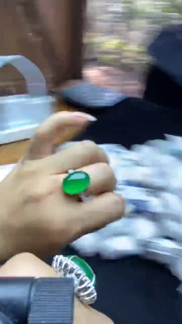 满色吊坠    所见即所得