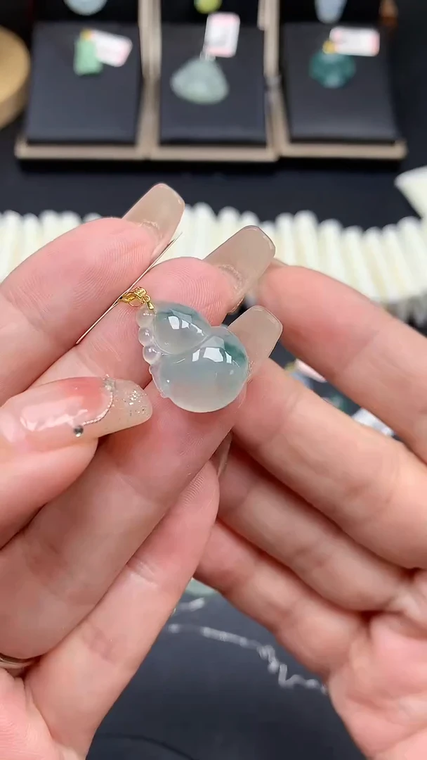 【闪购商品】翡翠吊坠(不含链)18K金镶嵌MS141652