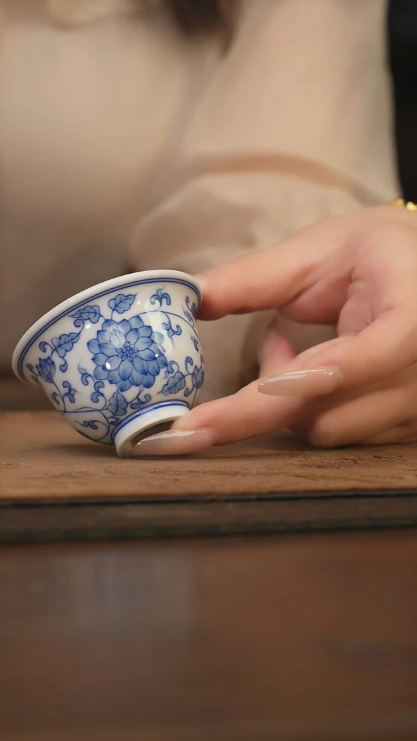 瓷片柴窑青花破价福利