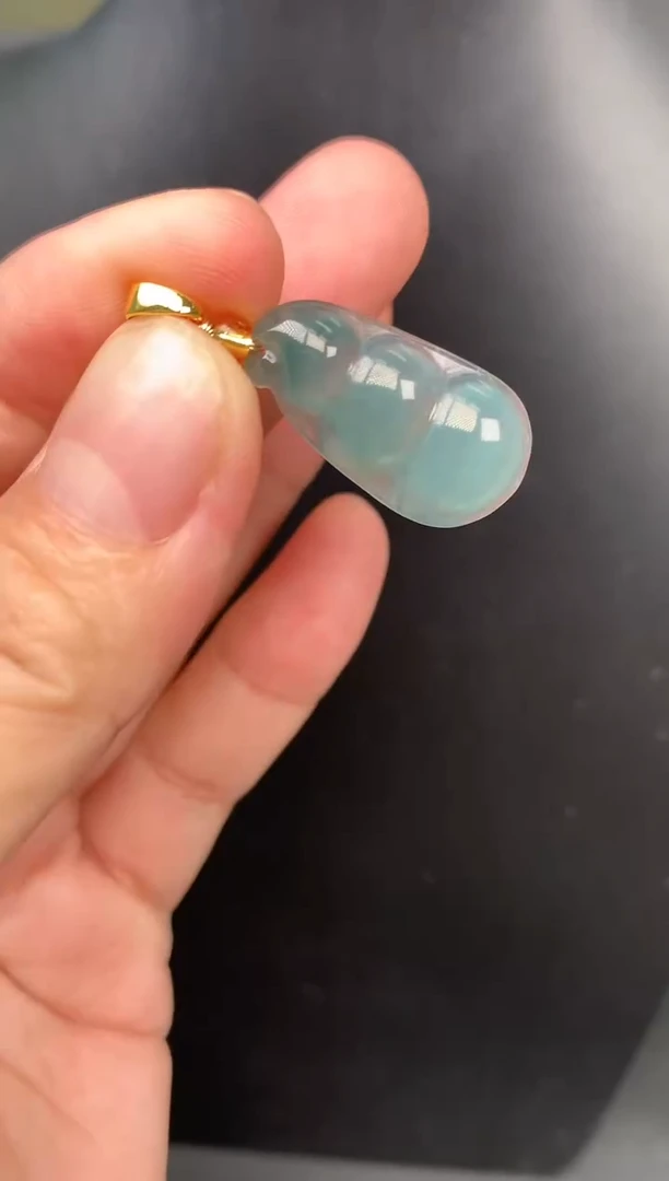 颈饰未镶嵌翡翠豆子