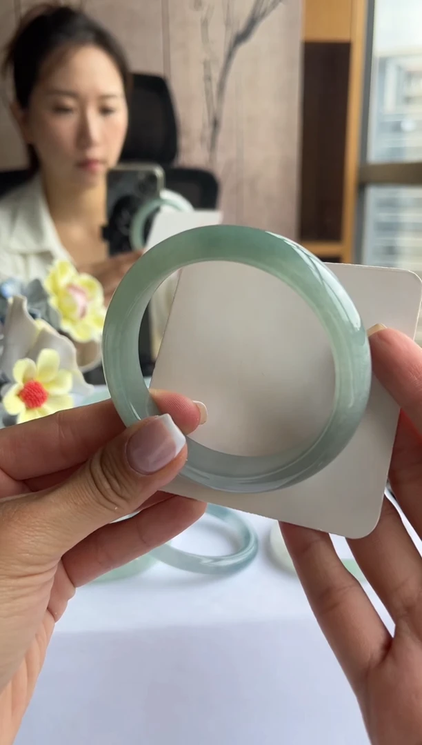 未镶嵌手镯翡翠81号59.2*13*8.6正圈