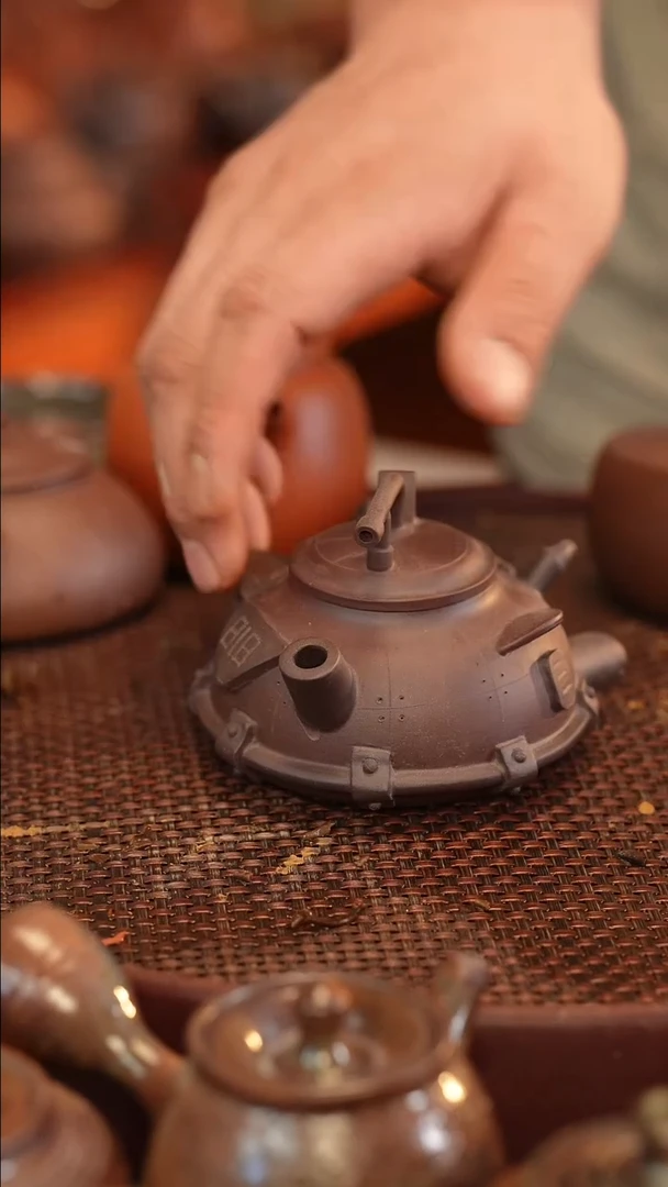 茶壶紫砂原矿手工制作微瑕