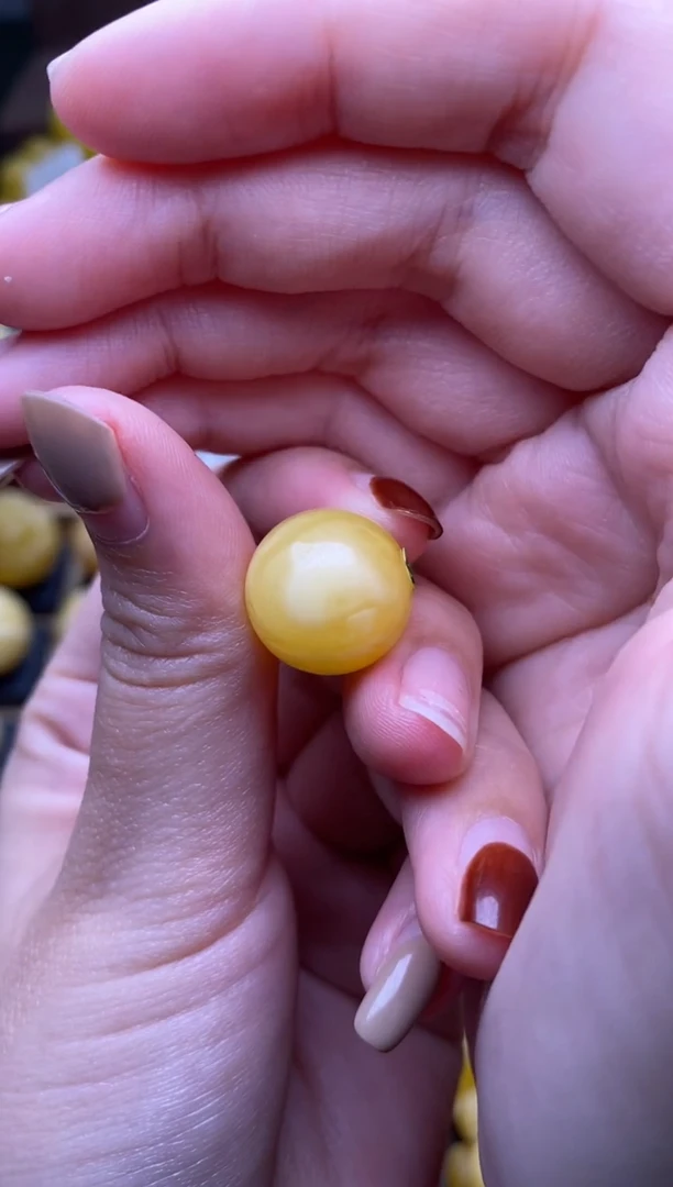 【闪购商品】琥珀裸石未镶嵌大小姐珠宝123