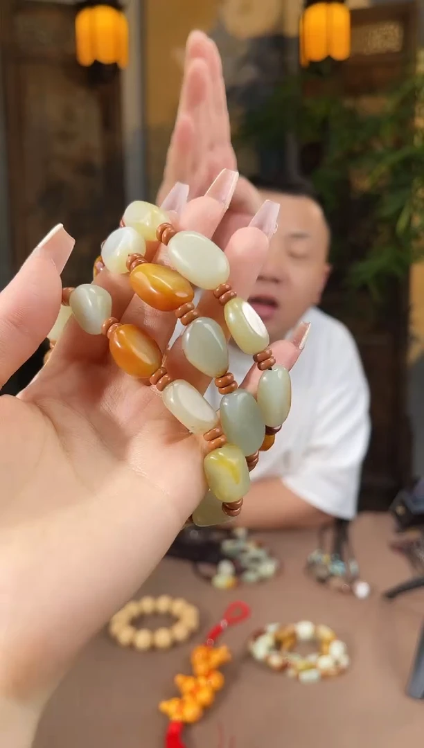 和田玉未镶嵌颈饰s103