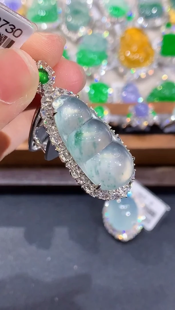 吊坠(不含链)18K金镶嵌翡翠元****孩JS多样性发其一