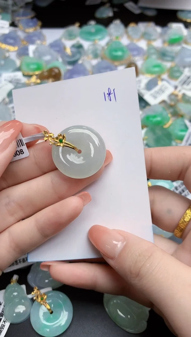 【闪购商品】翡翠颈饰18K金镶嵌天然缅甸翡翠A货