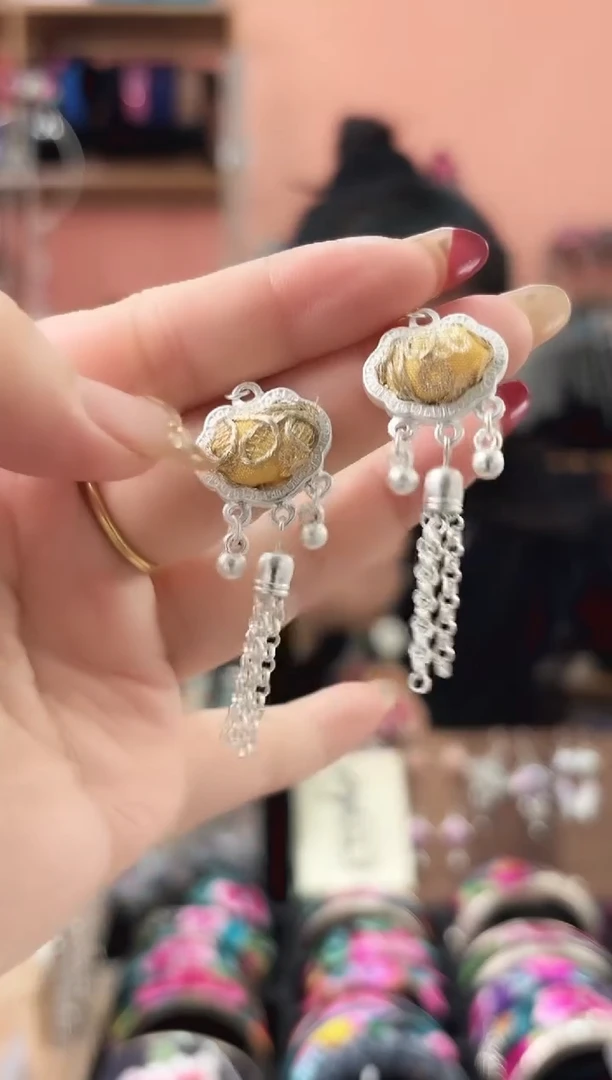 织绣艺枝独绣手工饰品19