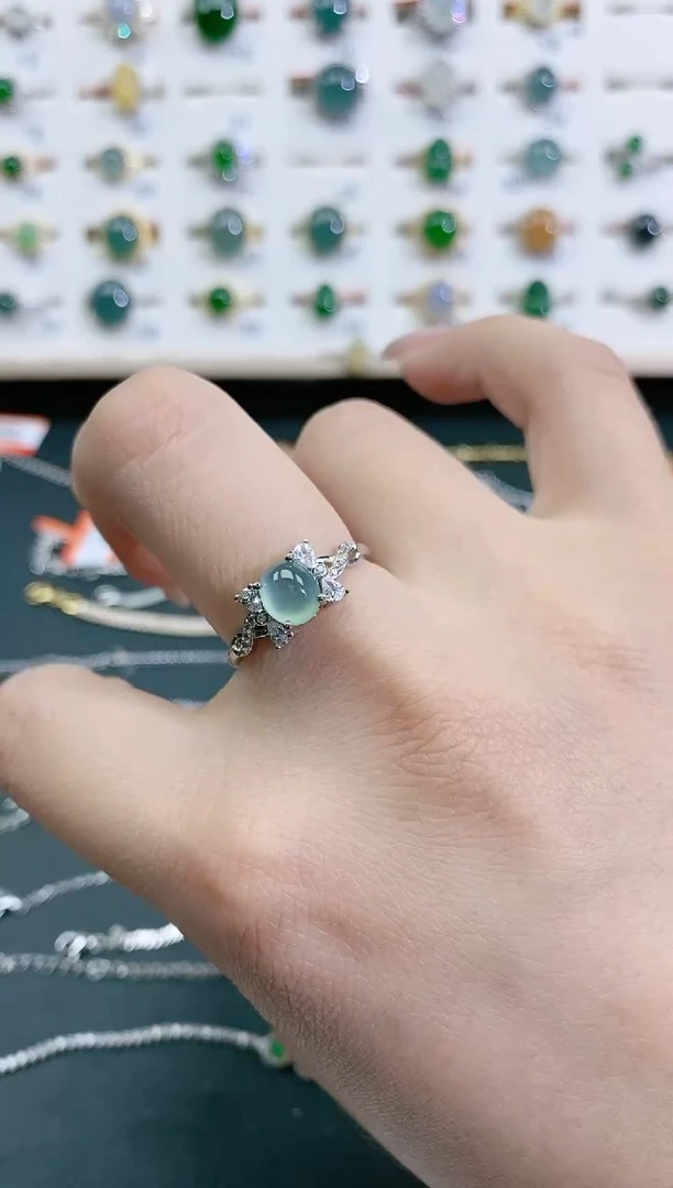 翡翠戒指银S925镶嵌天然翡翠