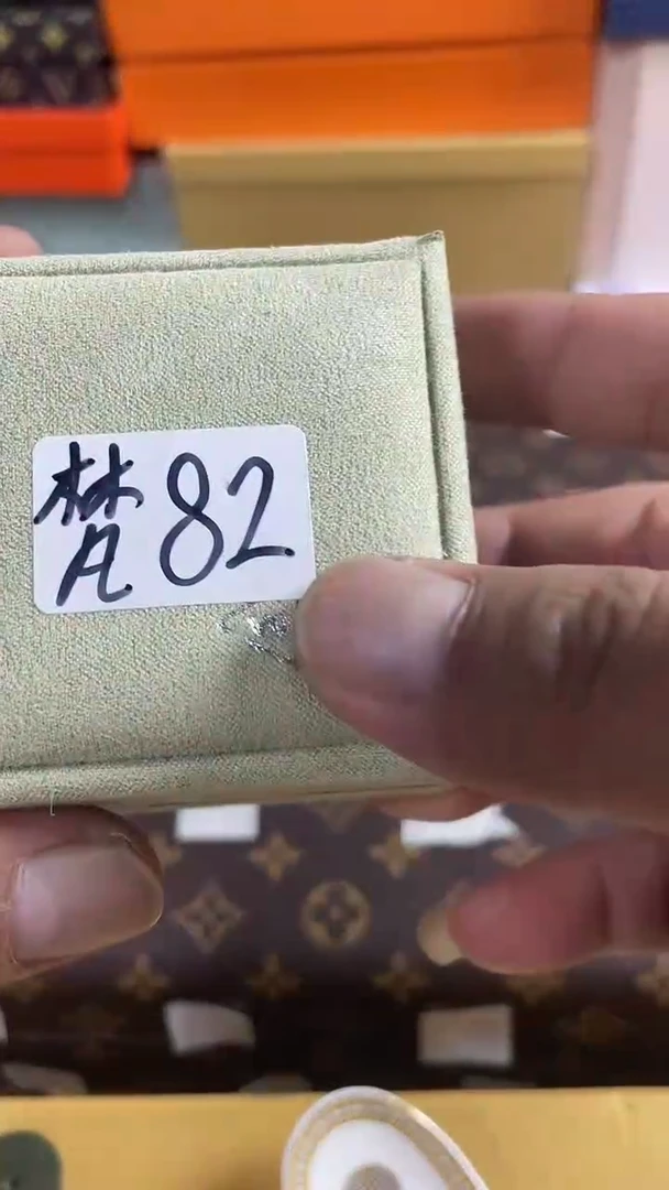 杯鸿辉家品牌瓷器，京东包邮！