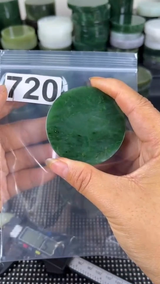 和田玉未镶嵌珠宝半成品镯芯