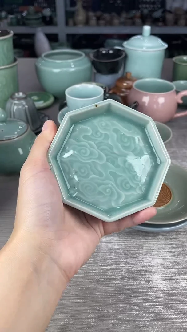 青瓷福利仓储大放漏微暇