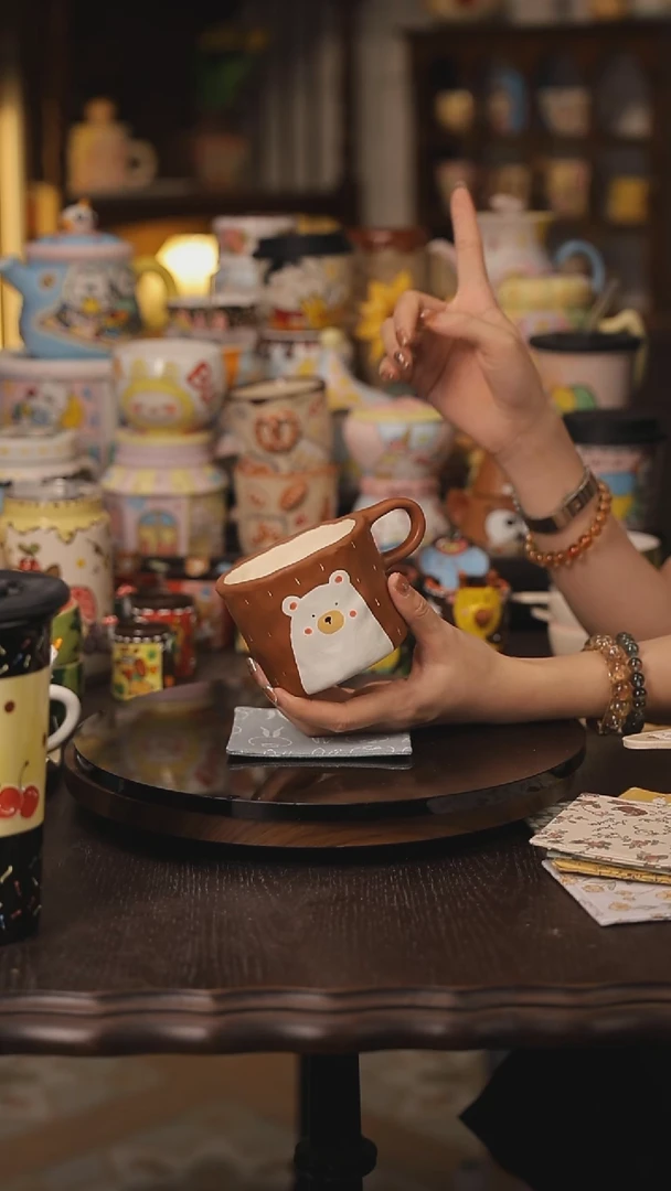 景德镇釉下彩绘设计师款式陶瓷