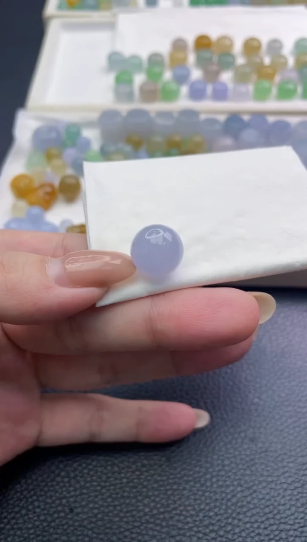 未镶嵌定制翡翠Y****w珠子