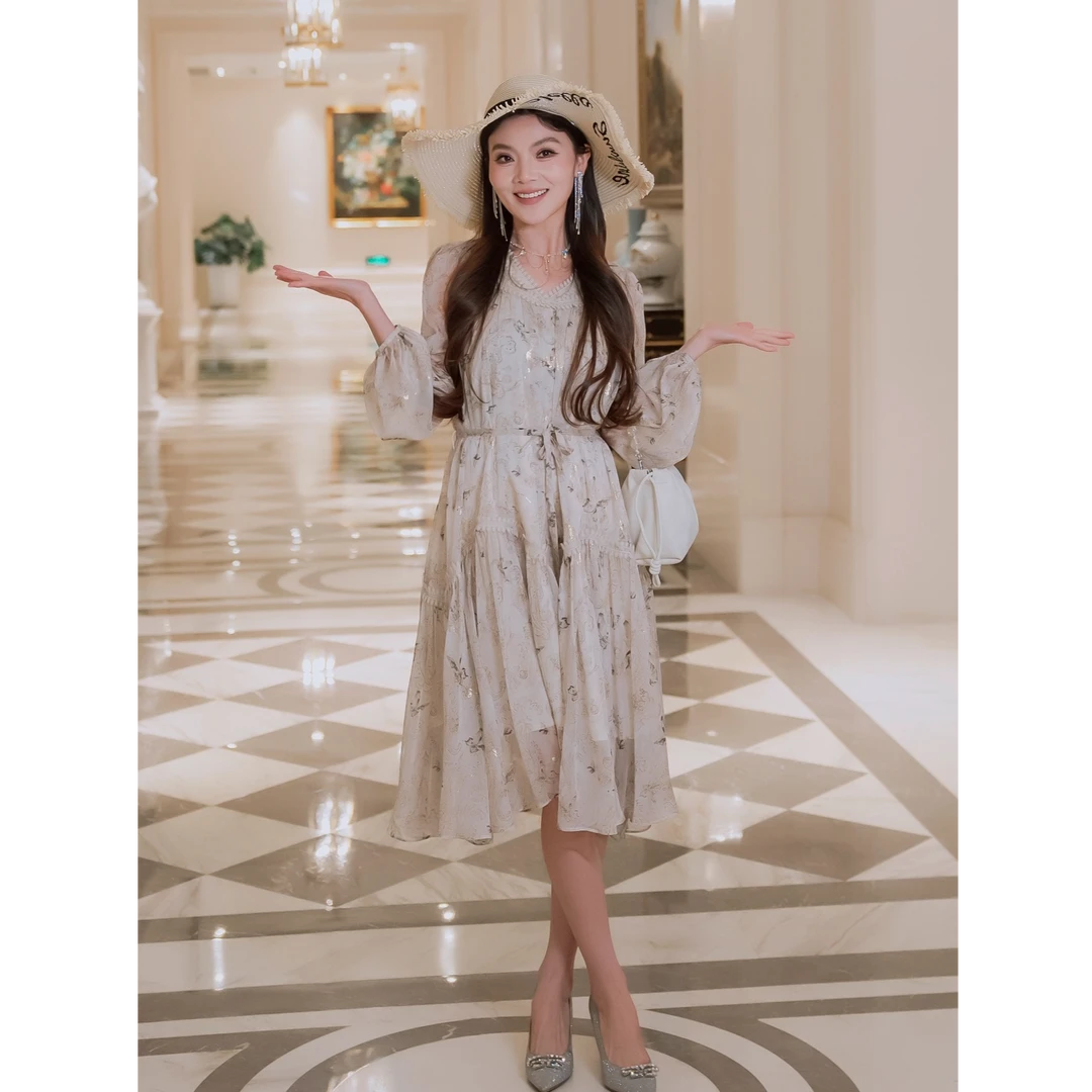 【千屿Sheila】欧若风V领腰带碎花星河连衣裙243-LYQ/0914-33019911