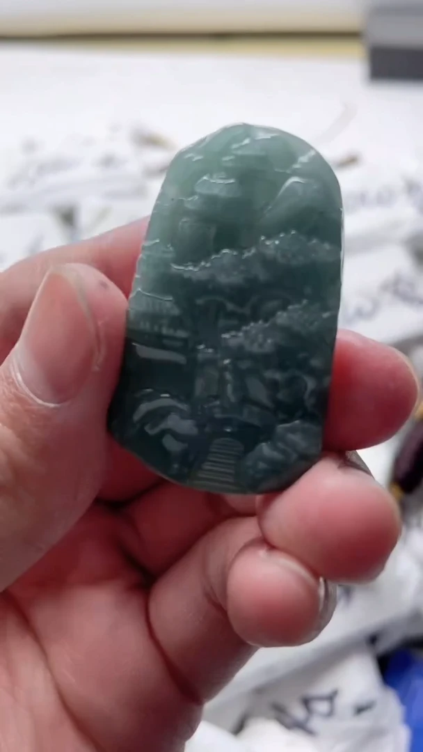 【闪购商品】翡翠颈饰未镶嵌88888888888