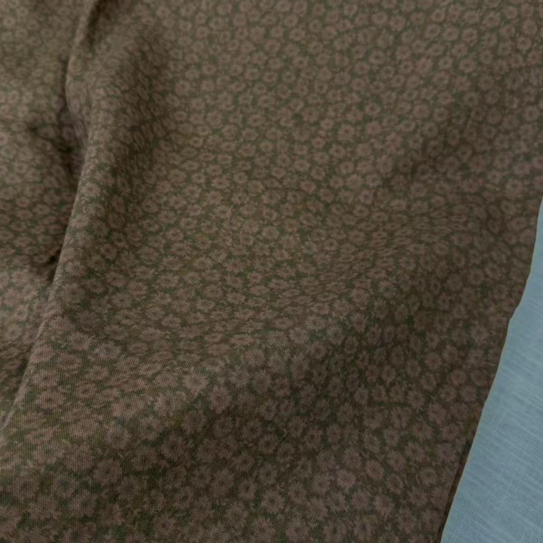 秋香绿底小碎花香云亚麻101面料14支 布料幅宽140cm