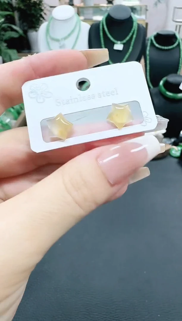 未镶嵌1石英质玉（非洲翠）/7789