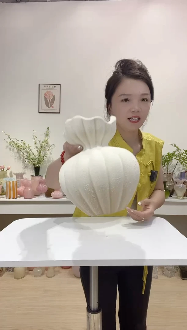 聚宝盆陶瓷花瓶好看