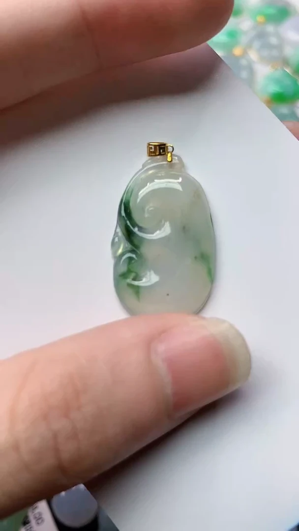 【闪购商品】翡翠颈饰18K金镶嵌37........