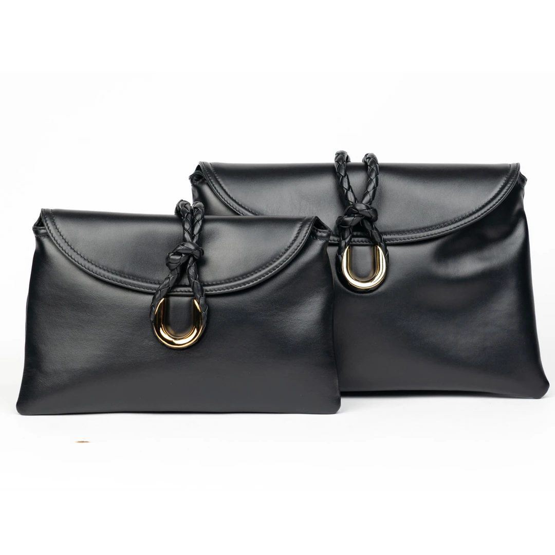 椿山丨【BV-Liberta】利贝塔 头层牛皮 内里羊皮 扣翻盖斜挎包女包