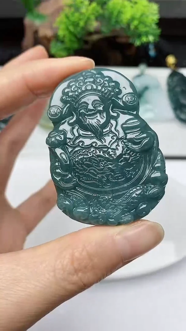 【闪购商品】翡翠颈饰未镶嵌多样性发其一